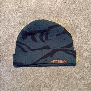 Arc'teryx Green and Black Knit Beanie